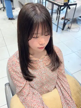 セミロング カラー 🦖鶴岡 香純🦖のヘアスタイル
