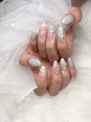 ネイル haku 🤍のネイルデザイン