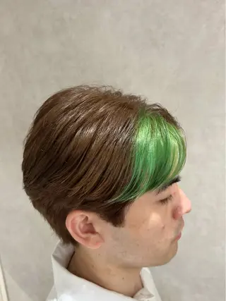 カラー ✂️秋葉原 🤍YURI🤍のヘアスタイル