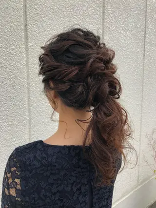 ヘアアレンジ 物江 竜のヘアスタイル