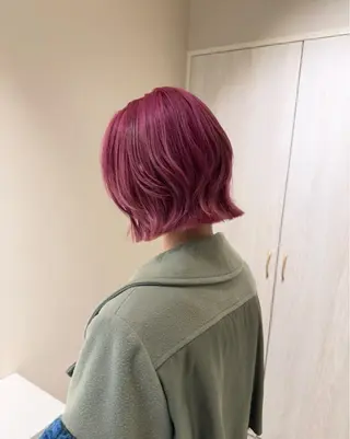 ショート カラー 🫧ハイトーン✨格安 より質💐マンツーマのヘアスタイル