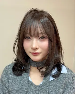 ミディアム カラー 似合わせボブ✨️ RIEのヘアスタイル