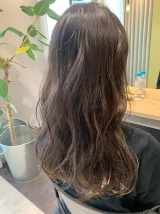 ロング カラー hubhair レイヤー/透明感のヘアスタイル