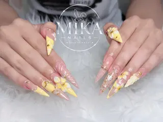 ネイル Luna Mikaのネイルデザイン