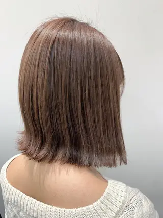 ミディアム カラー 🦖鶴岡 香純🦖のヘアスタイル