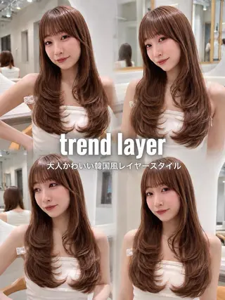 ロング 𝜗𝜚ブリーチ /レイヤー𝜗𝜚のヘアスタイル