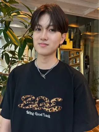 カラー メンズ 西 優衣奈のヘアスタイル