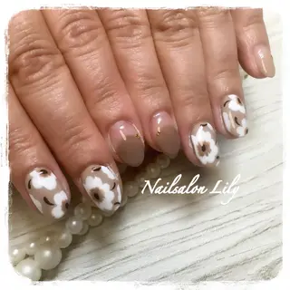 ネイル Lily*nail 🌻Mii🌻のネイルデザイン