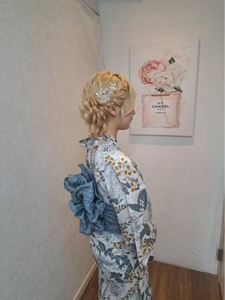 セミロング GLOSS 心斎橋 山上のヘアスタイル