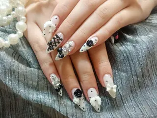 ネイル Hana Bloom Nail💗YUIのネイルデザイン