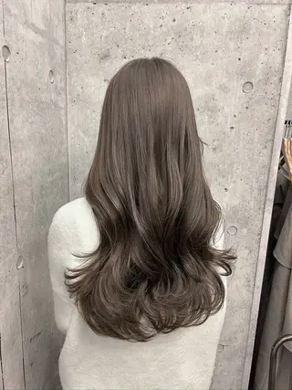 カラー ウルフ/レイヤー/ ブリーチカラーのヘアスタイル