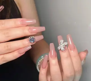 ネイル Pure&Rich Nailのネイルデザイン