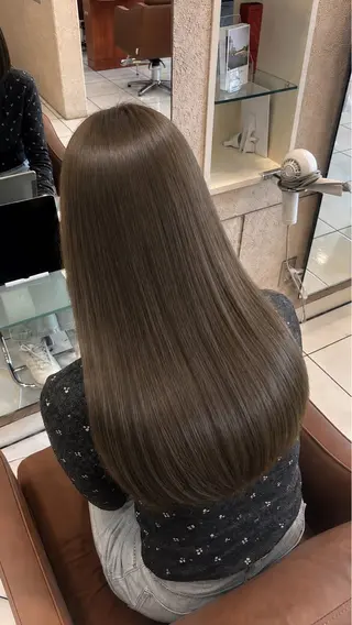 ロング カラー 艶カラー 髪質改善 🍓苺奈のヘアスタイル