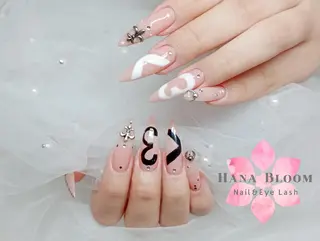 ネイル Hana Bloom Nail💜Akiのネイルデザイン