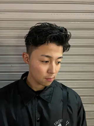 ショート パーマ 吉田 一希のヘアスタイル