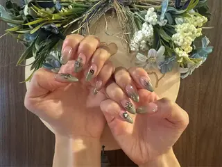 ネイル D-BEAUTY Nailsalonのネイルデザイン