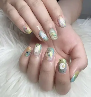 ネイル &ME ネイルサロンのネイルデザイン