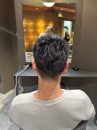 ショート ︎メンズカット✨セル ｢col大通り」🍀のヘアスタイル