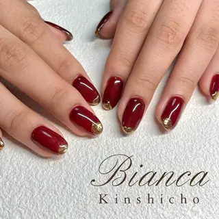 ネイル One’Ness Nana🤍のネイルデザイン