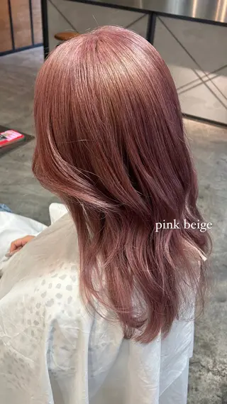 セミロング カラー 海外レイヤー /NAGISAのヘアスタイル