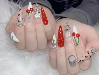 ネイル Lenie Kabukichoのネイルデザイン