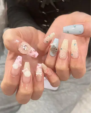 ネイル Nail salon Rhonaのネイルデザイン