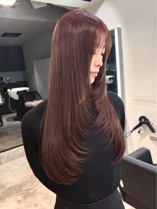 ロング カラー Airi 韓国y2k ハイレイヤーのヘアスタイル