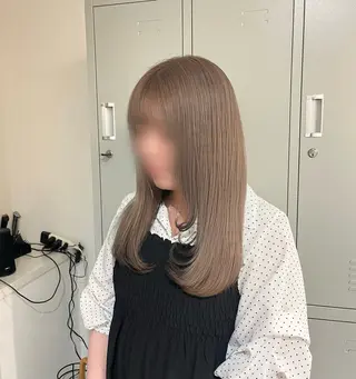 カラー 🎀韓国レイヤー/ 🫧透明感カラーのヘアスタイル