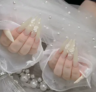 ネイル Luna Nail.Novaのネイルデザイン