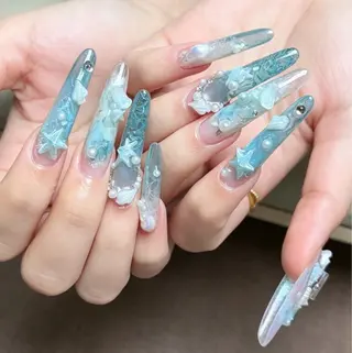 ネイル D-BEAUTY Nailsalonのネイルデザイン