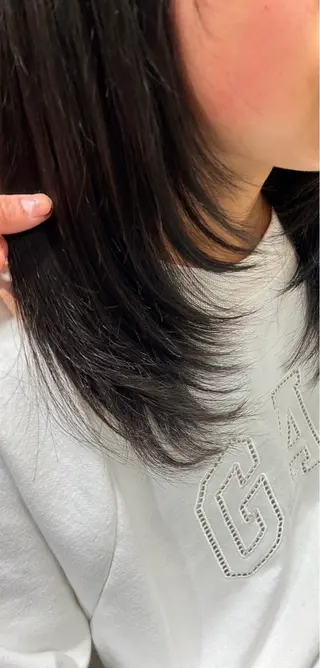 セミロング Mao 🎀bob 赤み撃退🌿艶カラーのヘアスタイル