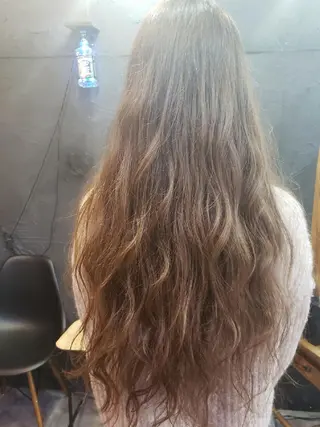 ロング カラー パーマ 柴田 えいじのヘアスタイル