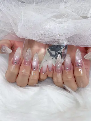 ネイル Cleo🧸伏見店 mikiのネイルデザイン
