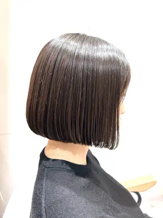 ショート カラー 似合わせボブ🫧 丸みショート藤本のヘアスタイル