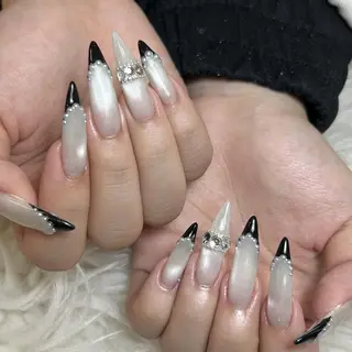 ネイル REBEST南森町 nail🪽のネイルデザイン