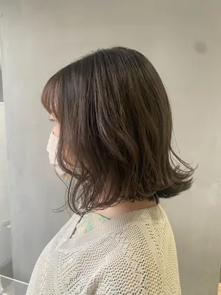 セミロング カラー パーマ ヘアアレンジ 🫧赤み消し＊艶髪 nanami🫧のヘアスタイル