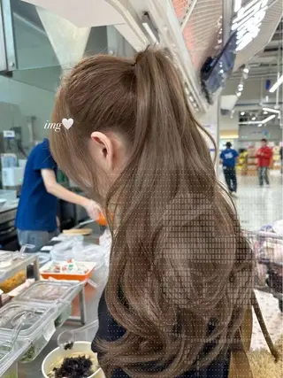 カラー 韓国ヘア🇰🇷艶 カラー🦢みいのヘアスタイル