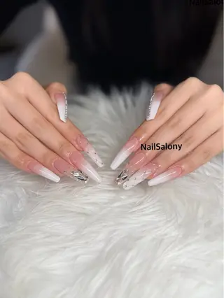 ネイル Nail Salon yのネイルデザイン