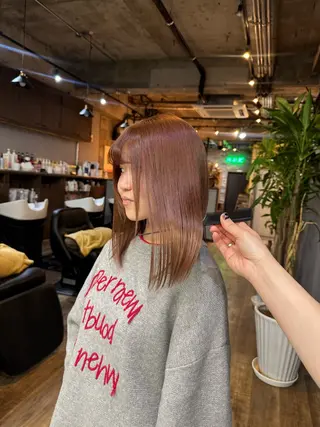 カラー 河野 朱里のヘアスタイル