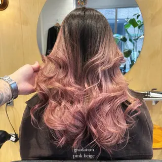 ロング カラー 🌈艶ハイトーン🌈 心を込めます🤝涼介のヘアスタイル