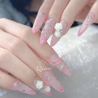 ネイル Queens みなみのネイルデザイン