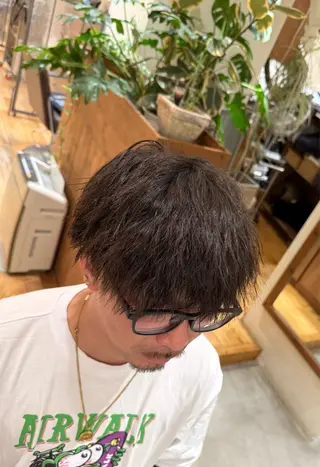 パーマ 安藤 来桃のヘアスタイル