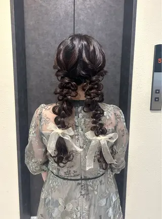 ロング Mila Hazukiのヘアスタイル