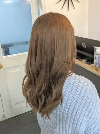 セミロング ベージュ*Spica 【ミルクティー】のヘアスタイル