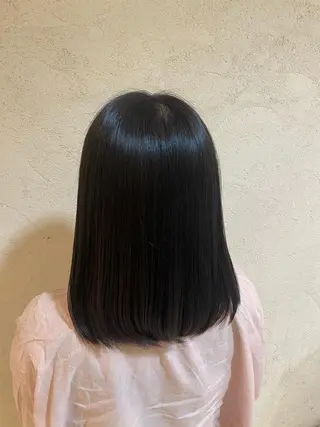 ミディアム カラー 竹添 有梨沙のヘアスタイル