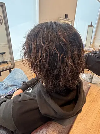 ミディアム 鯨井 崇太のヘアスタイル