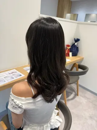 ロング 長谷川 紗羅のヘアスタイル