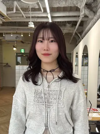 ミディアム ダブルカラーベージュ 新潟/万代/髙橋魁真のヘアスタイル