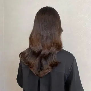 ロング 檜谷 晴　顔周りカットのヘアスタイル