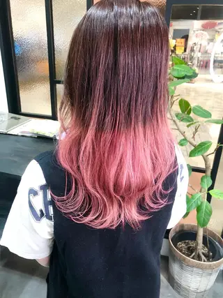 セミロング カラー LOOP hairのヘアスタイル